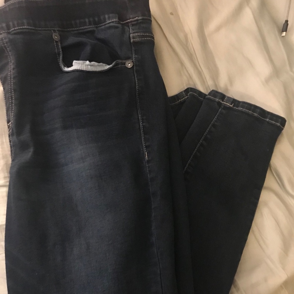 Maurice’s size 18 reg jeggings